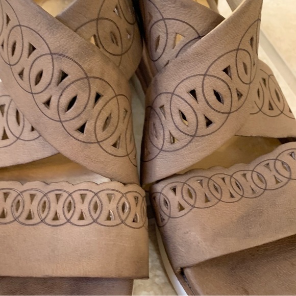 🔥 BUSSOLA LEATHER zip back brown sandals women’s size 37 7 -  7.5 - Picture 12 of 15